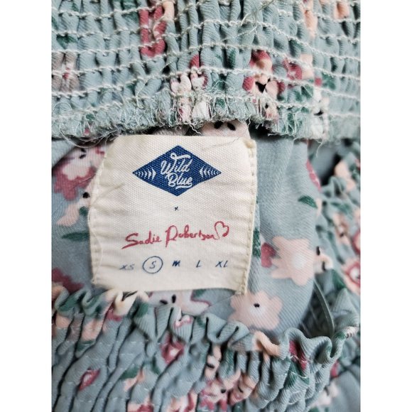 Sadie Robertson Off the Shoulder Smocked Floral Blouse Sz Small - Picture 3 of 5